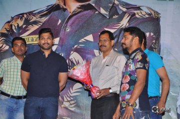 Army People Watching Naa Peru Surya Naa illu India Movie Photos